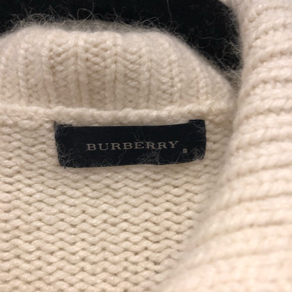 Burberry Other - BURBERRY GIRLS/ CREAM COLOUR SWEATER SIZE 8